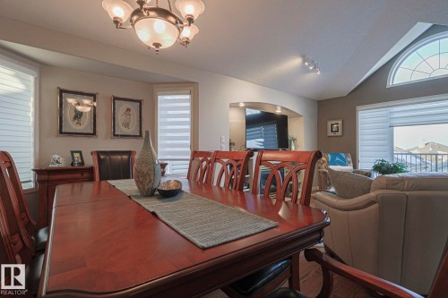 32 600 Regency Drive, Sherwood Park, AB - Indoor Photo Showing Dining Room