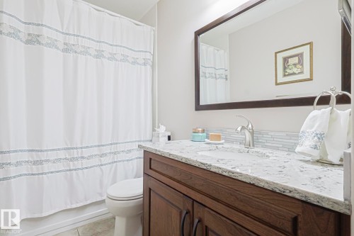 32 600 Regency Drive, Sherwood Park, AB - Indoor Photo Showing Bathroom