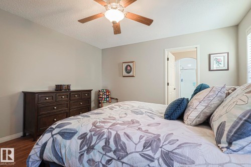 32 600 Regency Drive, Sherwood Park, AB - Indoor Photo Showing Bedroom