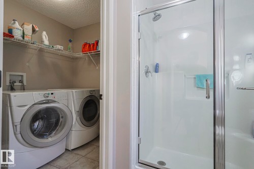 32 600 Regency Drive, Sherwood Park, AB - Indoor Photo Showing Laundry Room