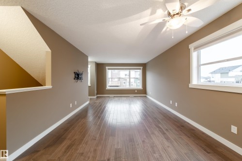122 401 Southfork Drive, Leduc, AB - Indoor Photo Showing Other Room