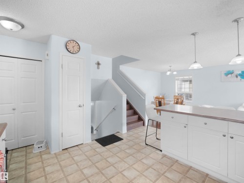 13040 34 Street, Edmonton, AB - Indoor