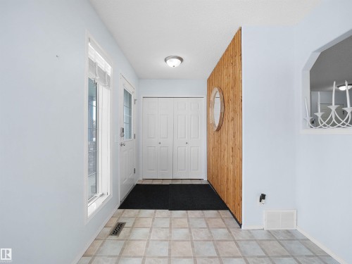 13040 34 Street, Edmonton, AB - Indoor Photo Showing Other Room