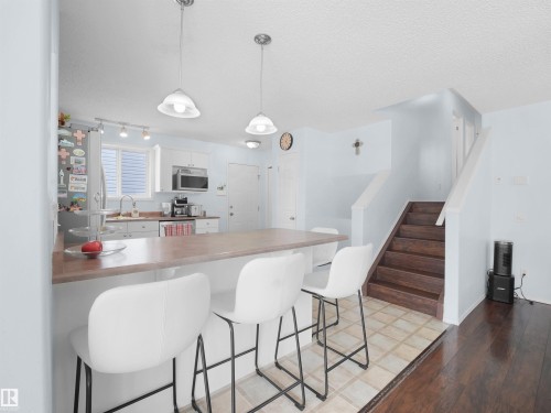 13040 34 Street, Edmonton, AB - Indoor