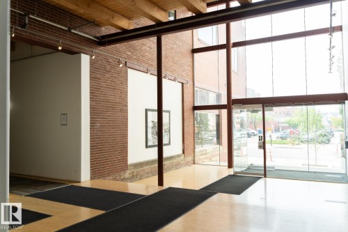 208 10309 107 Street, Edmonton, AB - Indoor Photo Showing Other Room