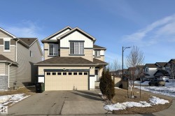 1743 60 Street SW  Edmonton, AB T6X 0W4
