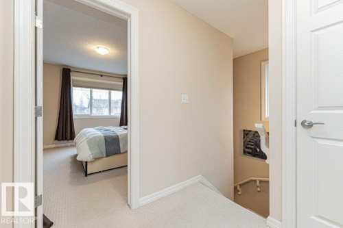 2423 Casselman Crescent, Edmonton, AB - Indoor