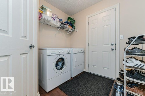 2423 Casselman Crescent, Edmonton, AB - Indoor Photo Showing Laundry Room