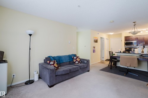 119 1510 Watt Drive, Edmonton, AB - Indoor