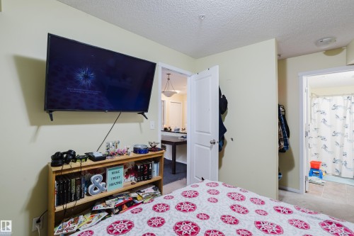119 1510 Watt Drive, Edmonton, AB - Indoor Photo Showing Bedroom