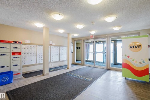 119 1510 Watt Drive, Edmonton, AB - Indoor Photo Showing Other Room