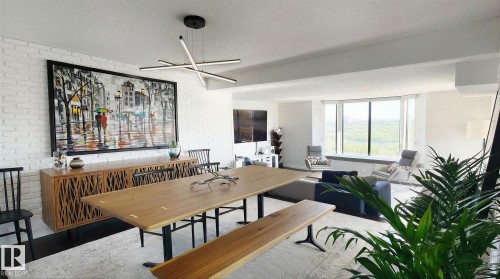 1504 11503 100 Avenue, Edmonton, AB - Indoor