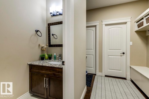 1005 Downey Way, Edmonton, AB - Indoor Photo Showing Other Room