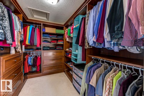 1005 Downey Way, Edmonton, AB - Indoor With Storage