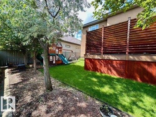 1005 Downey Way, Edmonton, AB - Outdoor