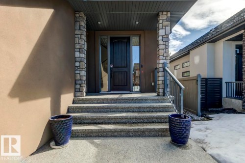 1005 Downey Way, Edmonton, AB - Outdoor