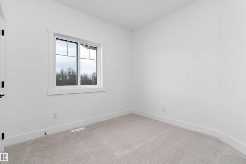 804 Elderberry Crest, Edmonton, AB - Indoor Photo Showing Other Room