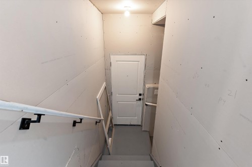 804 Elderberry Crest, Edmonton, AB - Indoor