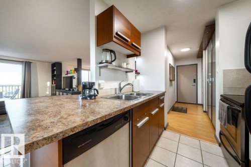 1007 9028 Jasper Avenue, Edmonton, AB - Indoor Photo Showing Kitchen With Double Sink