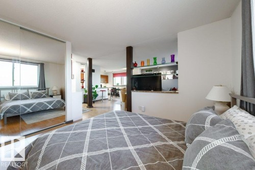 1007 9028 Jasper Avenue, Edmonton, AB - Indoor Photo Showing Bedroom