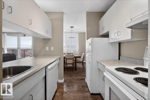 1306 11007 83 Avenue, Edmonton, AB - Indoor Photo Showing Kitchen
