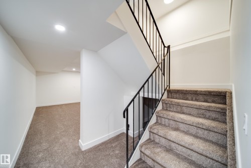 17751 95 Street, Edmonton, AB - Indoor Photo Showing Other Room