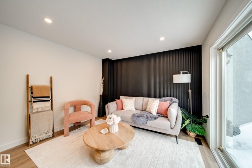 17751 95 Street, Edmonton, AB - Indoor Photo Showing Other Room