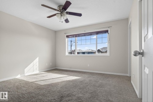5258 20 Avenue, Edmonton, AB - Indoor Photo Showing Other Room