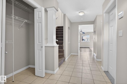 5258 20 Avenue, Edmonton, AB - Indoor Photo Showing Other Room