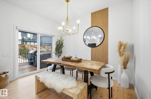 48 Riverhill Crescent, St. Albert, AB - Indoor Photo Showing Dining Room