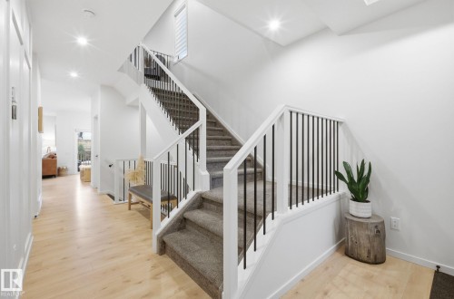 48 Riverhill Crescent, St. Albert, AB - Indoor Photo Showing Other Room