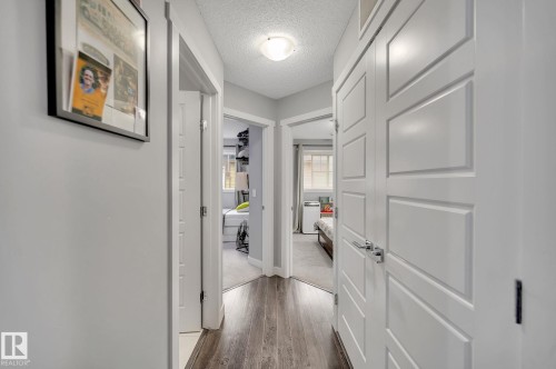 10 1530 Tamarack Boulevard, Edmonton, AB - Indoor Photo Showing Other Room