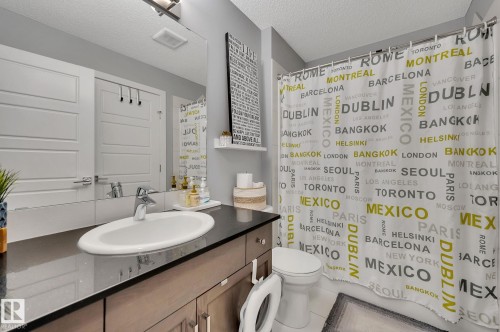 10 1530 Tamarack Boulevard, Edmonton, AB - Indoor Photo Showing Bathroom