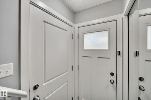 10 1530 Tamarack Boulevard, Edmonton, AB - Indoor Photo Showing Other Room