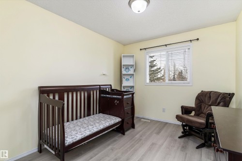 73 1428 Hodgson Way, Edmonton, AB - Indoor Photo Showing Bedroom