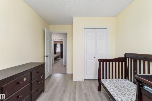 73 1428 Hodgson Way, Edmonton, AB - Indoor Photo Showing Bedroom
