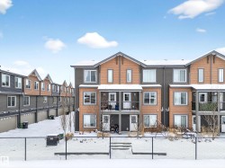 11 3025 151 Avenue  Edmonton, AB T5Y 3W4