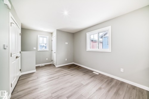 3323 Roy Brown Way, Edmonton, AB - Indoor Photo Showing Other Room