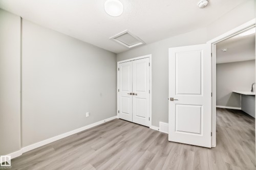 3323 Roy Brown Way, Edmonton, AB - Indoor Photo Showing Other Room