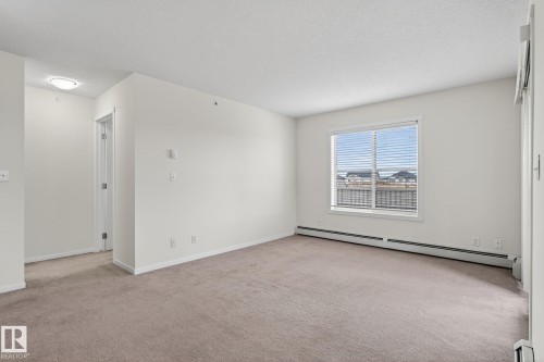 227 5370 Chappelle Road, Edmonton, AB - Indoor Photo Showing Other Room