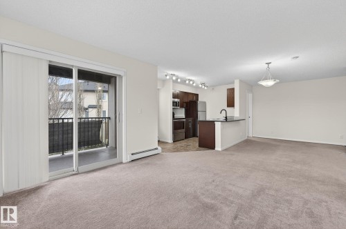 227 5370 Chappelle Road, Edmonton, AB - Indoor
