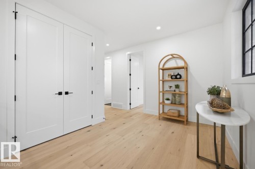10519 138 Street, Edmonton, AB - Indoor Photo Showing Other Room