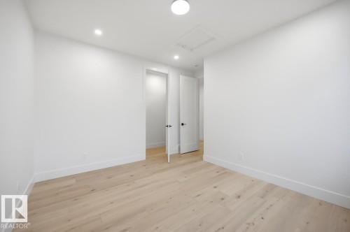 10519 138 Street, Edmonton, AB - Indoor Photo Showing Other Room