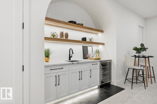 10519 138 Street, Edmonton, AB - Indoor Photo Showing Other Room