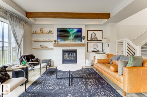 20484 128 Avenue, Edmonton, AB - Indoor Photo Showing Living Room With Fireplace