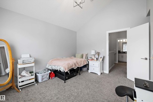 1 7419 106 Street, Edmonton, AB - Indoor Photo Showing Bedroom