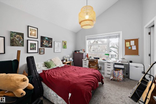1 7419 106 Street, Edmonton, AB - Indoor Photo Showing Bedroom
