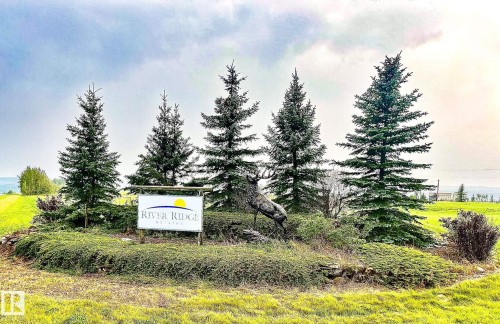 16 River Ridge Estates, Rural Wetaskiwin County, AB 