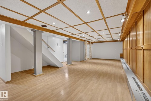 Edmonton, AB - Indoor Photo Showing Other Room