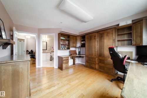 409 7839 96 Street, Edmonton, AB - Indoor